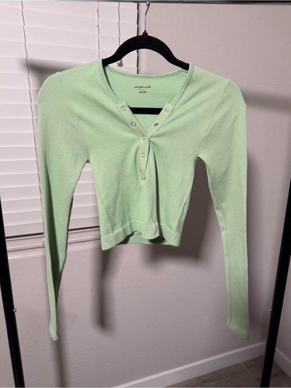 Urban Outfitters Mint Ribbed Snap-Front Long Sleeve Crop Top